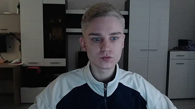 angryzan online show from February 19, 6:11 am