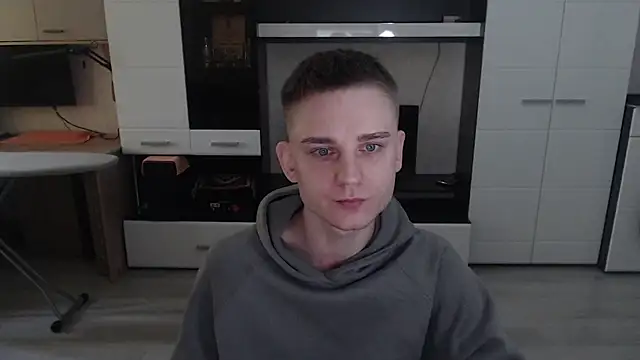 angryzan online show from October 3, 4:53 am