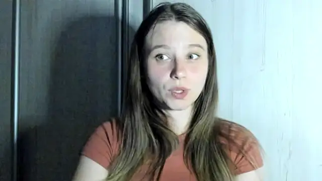 Snapshot of zarabloempje chatting on March 20, 4:01 pm zarabloempje online show from March 20, 4:01 pm