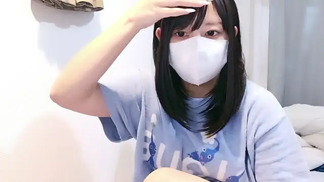 Snapshot of YUTSU_KI chatting on May 29, 5:11 pm YUTSU KI online show from May 29, 5:11 pm