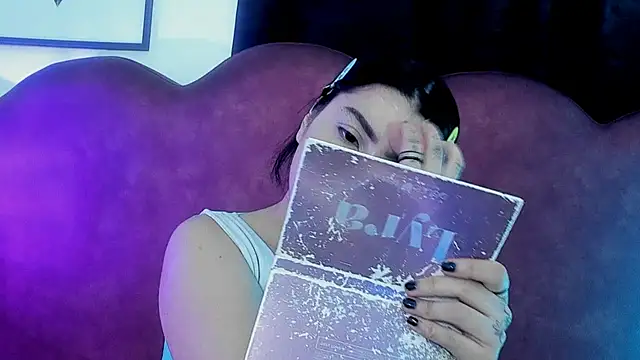 sophy rock online show from July 31, 6:29 pm