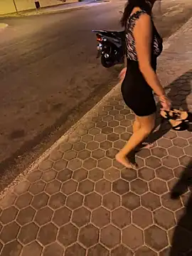 therealbeverlycious online show from December 31, 11:49 pm