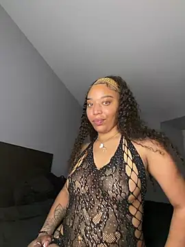 Therealaaliyahnichols online show from June 15, 2:14 am