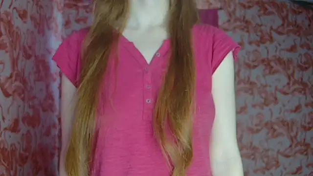 Snapshot of strawberrysmoothie chatting on June 10, 4:39 pm strawberrysmoothie online show from June 10, 4:39 pm