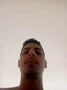 Snapshot of Tattohott chatting on September 18, 5:04 pm Tattohott online show from September 18, 5:04 pm