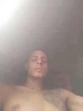 Snapshot of Tattohott chatting on December 19, 6:26 pm Tattohott online show from December 19, 6:26 pm