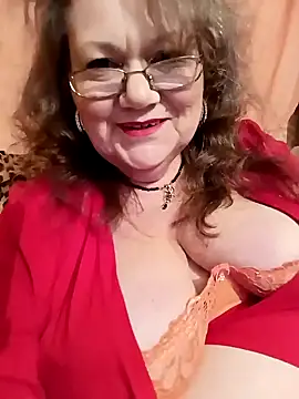 Snapshot of Snezhana chatting on January 12, 5:03 am Snezhana online show from January 12, 5:03 am