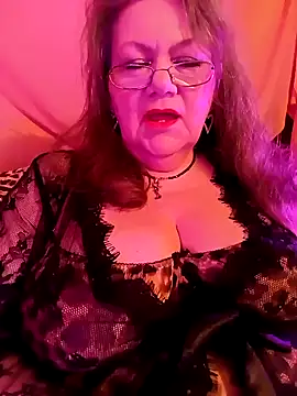 Snapshot of Snezhana chatting on February 2, 9:13 pm Snezhana online show from February 2, 9:13 pm