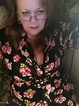 Snapshot of Snezhana chatting on February 16, 8:22 pm Snezhana online show from February 16, 8:22 pm