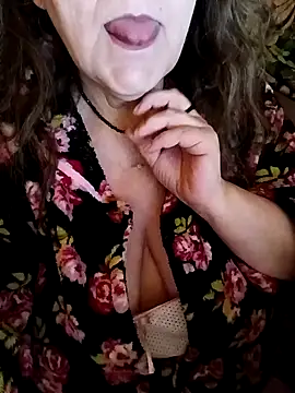 Snapshot of Snezhana chatting on February 21, 6:15 pm Snezhana online show from February 21, 6:15 pm