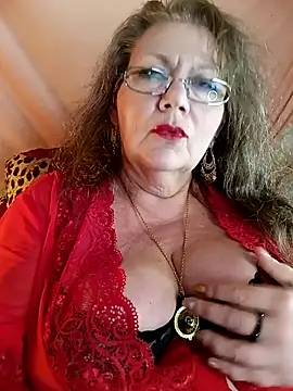 Snapshot of Snezhana chatting on September 17, 4:14 am Snezhana online show from September 17, 4:14 am