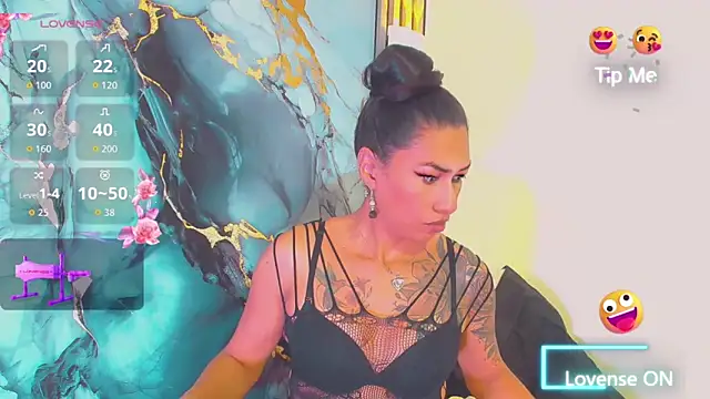 khiara moretti online show from March 5, 12:01 pm