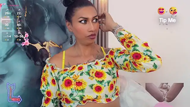khiara moretti online show from June 2, 11:23 am