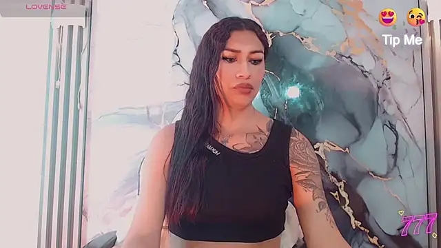 khiara moretti online show from August 1, 11:31 am