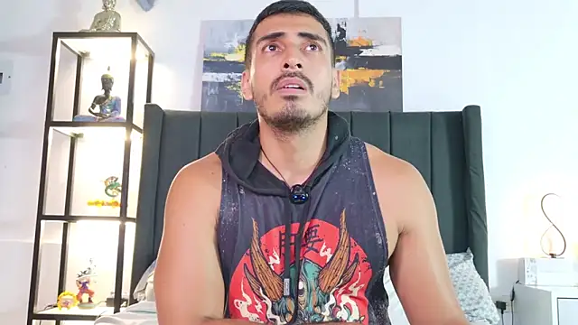 Snapshot of muscle_ares chatting on June 11, 10:52 pm muscle ares online show from June 11, 10:52 pm