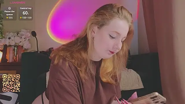 Snapshot of Miss_Ida_ chatting on April 2, 1:20 pm Miss Ida online show from April 2, 1:20 pm