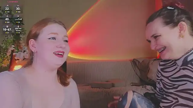 Snapshot of Miss_Ida_ chatting on April 18, 7:07 pm Miss Ida online show from April 18, 7:07 pm
