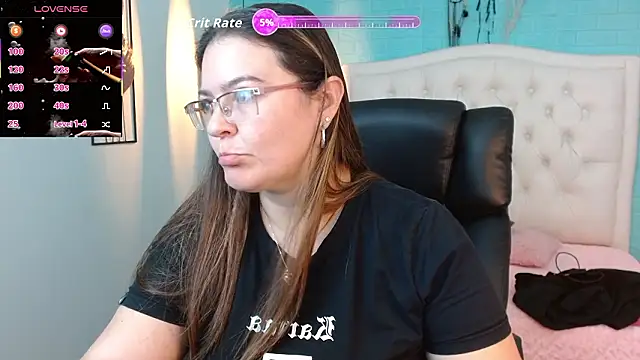 MsJossie online show from January 15, 3:33 am