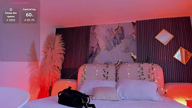 Snapshot of Agathaargent_ chatting on March 14, 1:27 pm Agathaargent online show from March 14, 1:27 pm