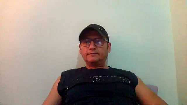 Snapshot of latinoscolomex9080 chatting on July 4, 6:47 pm latinoscolomex9080 online show from July 4, 6:47 pm