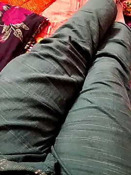 Shoni   online show from September 18, 11:12 am