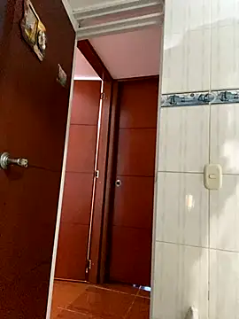 Bunny sexy01 online show from October 1, 10:49 pm