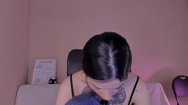 phoenix xx online show from March 20, 5:51 pm