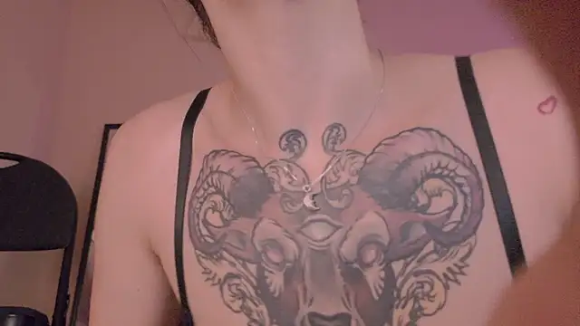Snapshot of phoenix_xx chatting on July 18, 3:11 am phoenix xx online show from July 18, 3:11 am