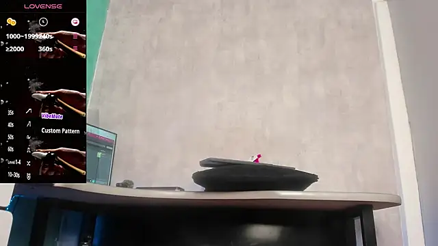 Snapshot of antonela83 chatting on September 27, 2:05 am antonela83 online show from September 27, 2:05 am