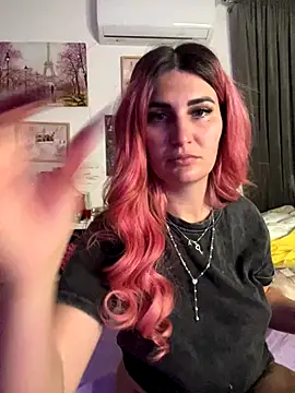 EvelynFrances online show from September 27, 6:46 pm