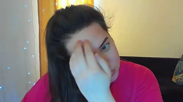 Snapshot of _madalexa_ chatting on February 6, 11:13 am madalexa online show from February 6, 11:13 am