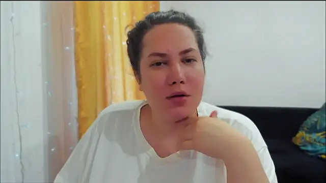 Snapshot of _madalexa_ chatting on June 21, 3:25 pm madalexa online show from June 21, 3:25 pm