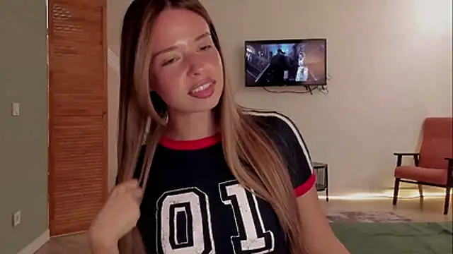 Snapshot of AmeliaBrian chatting on July 7, 10:58 pm AmeliaBrian online show from July 7, 10:58 pm