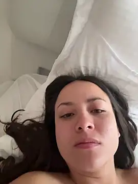 Snapshot of Megan_Rodrigo chatting on May 23, 11:36 am Megan Rodrigo online show from May 23, 11:36 am
