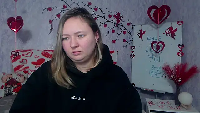 SallyVerda online show from January 31, 8:40 pm