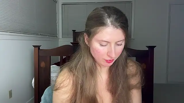 Snapshot of YUMIandbigWOLF chatting on December 3, 3:14 am YUMIandbigWOLF online show from December 3, 3:14 am