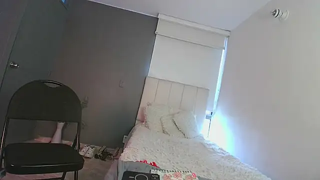 Snapshot of arteverena chatting on March 2, 9:01 pm arteverena online show from March 2, 9:01 pm