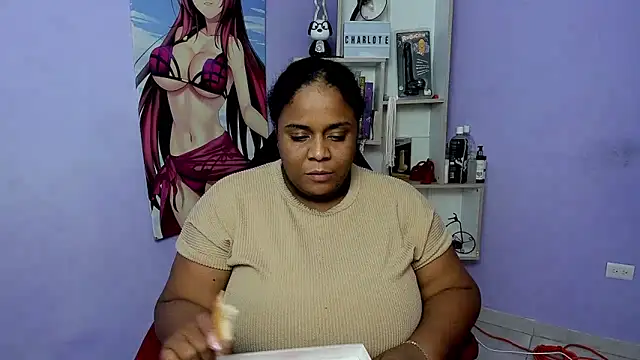 Snapshot of bbw_charlote chatting on October 12, 12:37 pm bbw charlote online show from October 12, 12:37 pm
