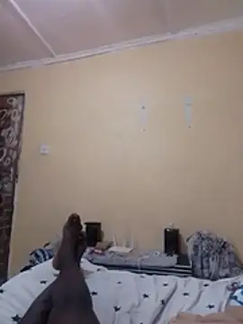 Snapshot of rysmo_ chatting on February 14, 8:00 am rysmo online show from February 14, 8:00 am