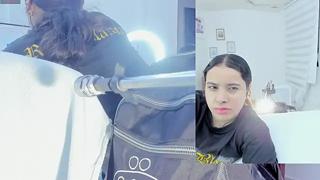 Snapshot of Daki_Ume_ chatting on November 7, 2:44 am Daki Ume online show from November 7, 2:44 am