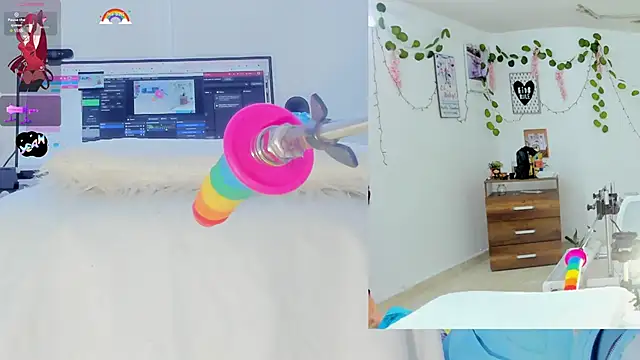 Snapshot of Daki_Ume_ chatting on November 23, 2:44 am Daki Ume online show from November 23, 2:44 am