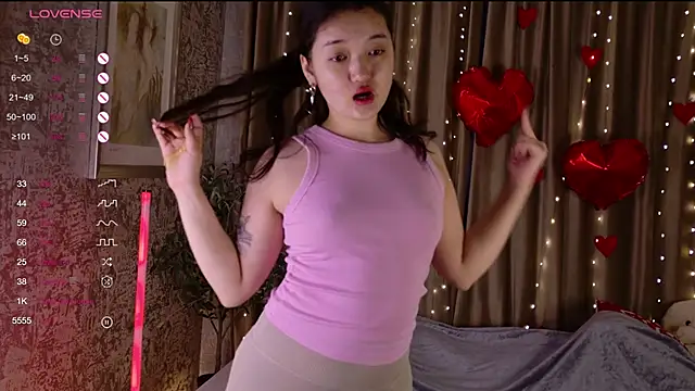 FreyaRaya online show from February 19, 3:35 am