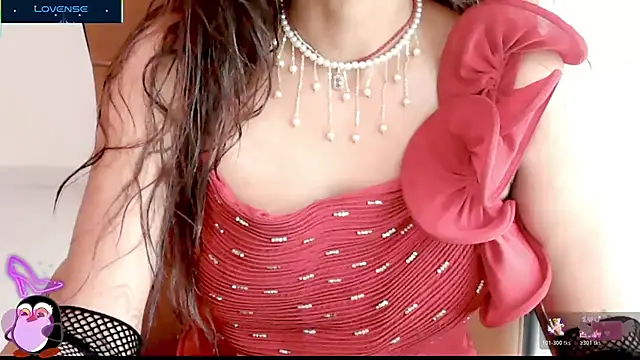  Blue Ruubyy  online show from November 6, 11:55 am