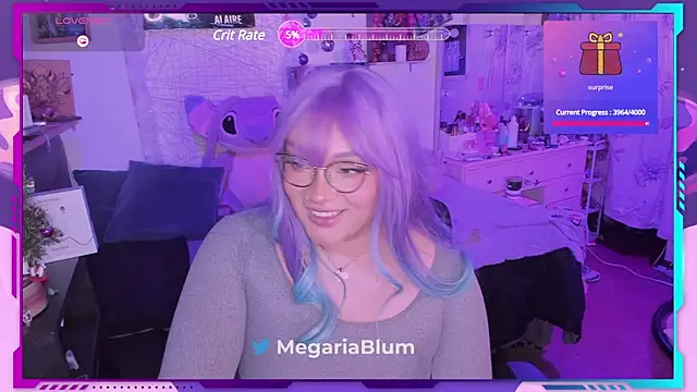 Snapshot of MegariaB chatting on December 15, 4:07 am MegariaB online show from December 15, 4:07 am