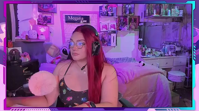 Snapshot of MegariaB chatting on September 12, 4:12 am MegariaB online show from September 12, 4:12 am