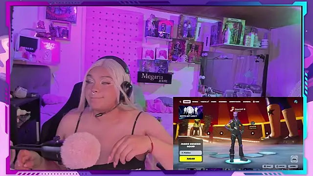 Snapshot of MegariaB chatting on September 29, 3:44 am MegariaB online show from September 29, 3:44 am