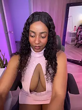 evangeline ch online show from February 3, 7:19 pm