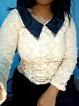 Snapshot of Dayna-36 chatting on January 2, 4:35 pm Dayna-36 online show from January 2, 4:35 pm