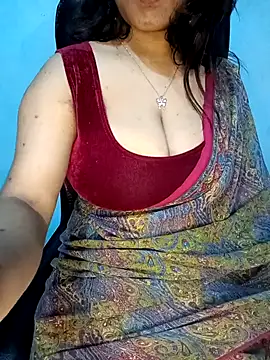 Snapshot of Dayna-36 chatting on February 6, 7:18 pm Dayna-36 online show from February 6, 7:18 pm