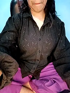 Snapshot of Dayna-36 chatting on March 9, 10:19 pm Dayna-36 online show from March 9, 10:19 pm